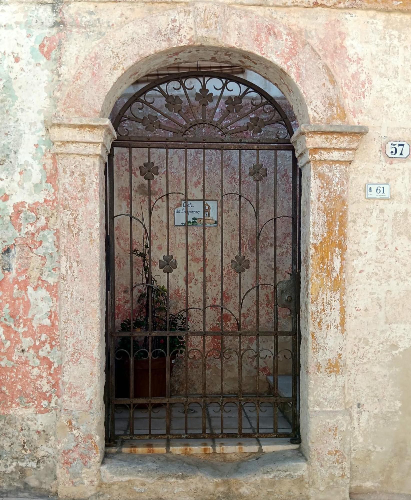 Corte Del Campanaro Ugento Bagian luar foto